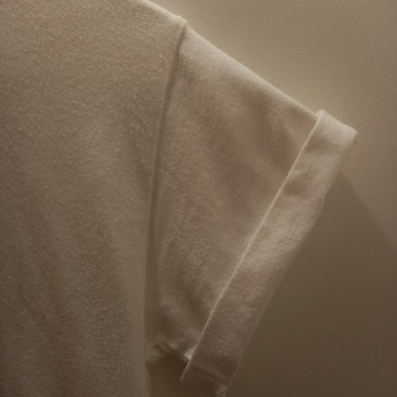 White Tshirt - Picture 2 of 3